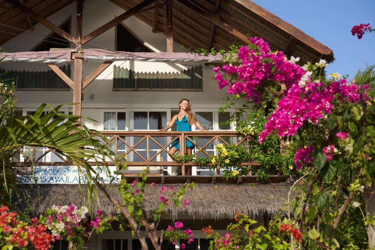 Serenity Luxurious Beachfront Villa & Spa With Private Infinity Pool, 8 Guests Gili Air Ngoại thất bức ảnh