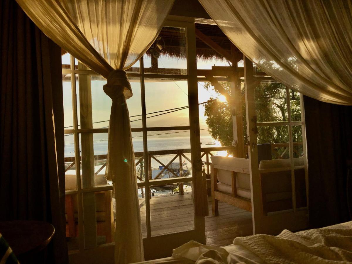 Serenity Luxurious Beachfront Villa & Spa With Private Infinity Pool, 8 Guests Gili Air Ngoại thất bức ảnh